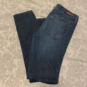 Express Skinny Stella Low-Rise Jeans